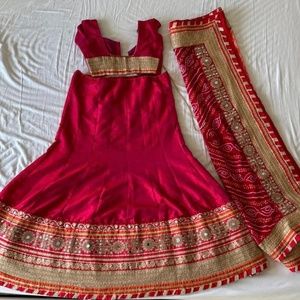 Red raw silk lehenga with bandhani dupatta